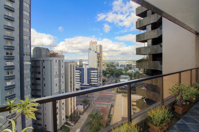 Apartamento com 4 Quartos à Venda, 653 m² em Cabral - Curitiba