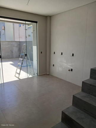 Imagem Casa com 2 Quartos à Venda, 80 m² em Ingleses - Florianópolis