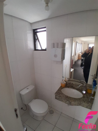 Sala Comercial à Venda, 58 m² em Estreito - Florianópolis