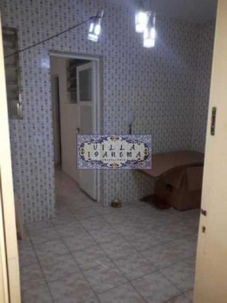 Imagem Apartamento com 2 Quartos à Venda, 100 m² em Leme - Rio De Janeiro Imagem Apartamento com 2 Quartos à Venda, 100 m² em Leme - Rio De Janeiro