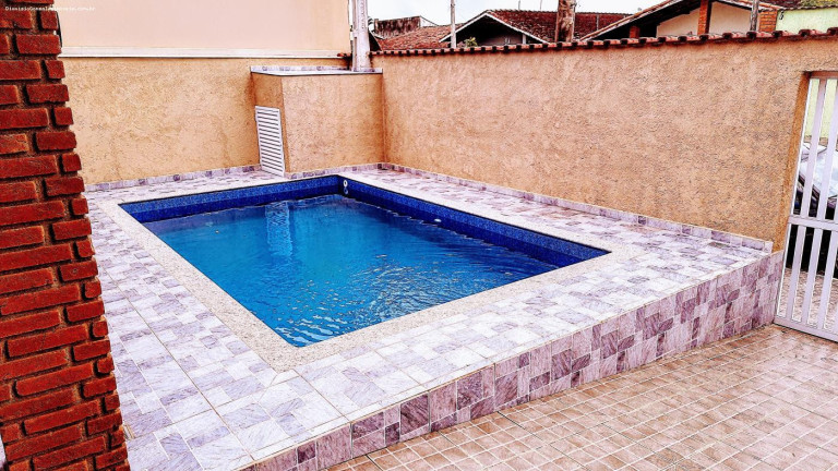 Imagem Casa com 3 Quartos à Venda, 154 m² em Balneário Oásis - Peruíbe