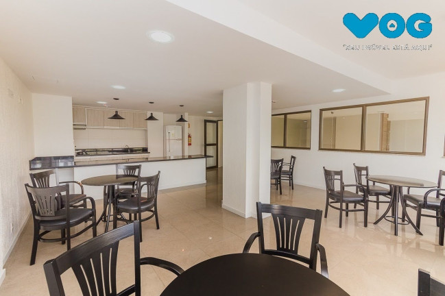 Imagem Imóvel com 2 Quartos à Venda, 68 m² em Menino Deus - Porto Alegre