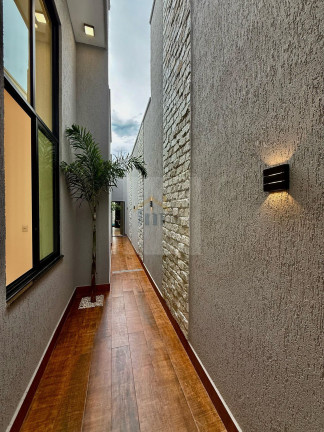Imagem Casa com 3 Quartos à Venda, 128 m² em Parque Das Flores - Goiânia
