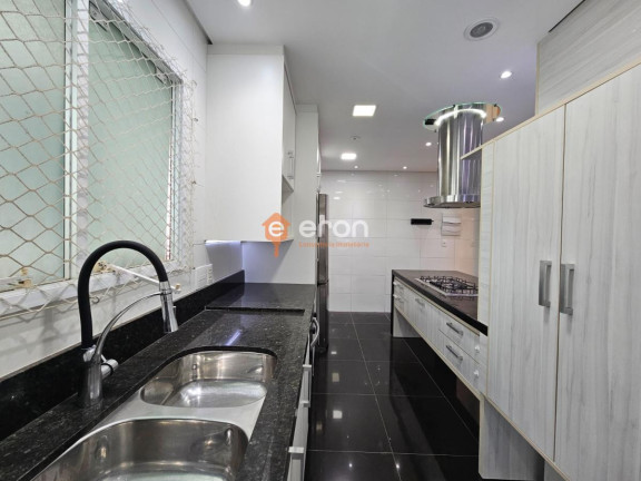 Imagem Apartamento com 3 Quartos à Venda, 150 m²