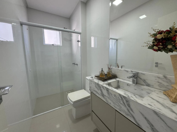 Imagem Apartamento com 4 Quartos à Venda, 417 m² em Meia Praia - Itapema Imagem Apartamento com 4 Quartos à Venda, 417 m² em Meia Praia - Itapema