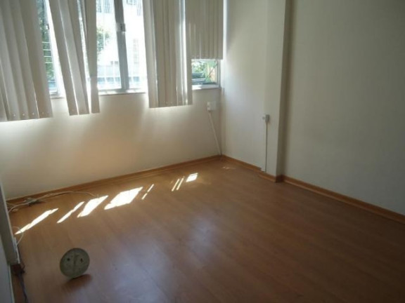 Imagem Imóvel com 3 Quartos à Venda, 89 m² em Icaraí - Niterói Imagem Imóvel com 3 Quartos à Venda, 89 m² em Icaraí - Niterói
