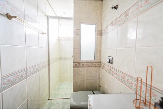 Imagem Casa com 4 Quartos à Venda, 231 m² em Santa Tereza - Porto Alegre Imagem Casa com 4 Quartos à Venda, 231 m² em Santa Tereza - Porto Alegre