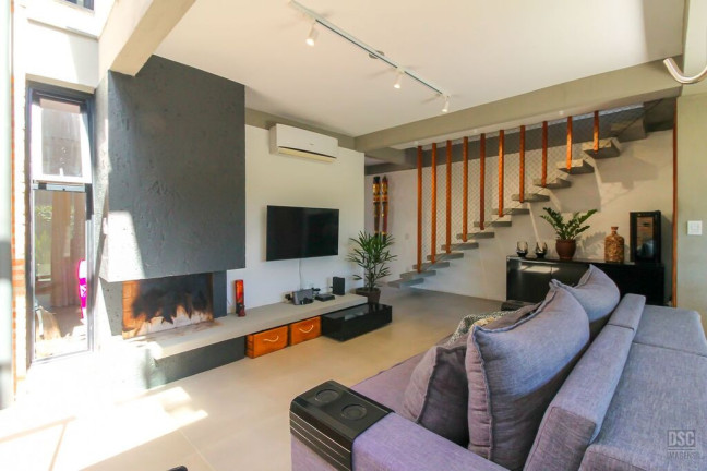 Imagem Casa de Condomínio com 3 Quartos à Venda, 160 m² em Hípica - Porto Alegre Imagem Casa de Condomínio com 3 Quartos à Venda, 160 m² em Hípica - Porto Alegre