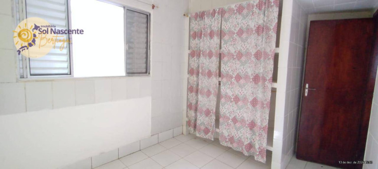Imagem Casa com 1 Quarto para Alugar, 45 m² em Indaiá - Bertioga Imagem Casa com 1 Quarto para Alugar, 45 m² em Indaiá - Bertioga