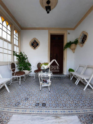 Imagem Casa com 4 Quartos à Venda, 280 m² em Pompéia - Santos