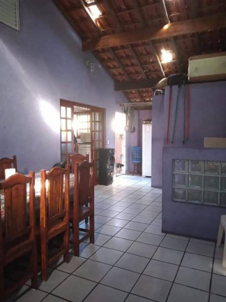 Imagem Casa com 3 Quartos à Venda, 150 m² em Guilhermina - Praia Grande