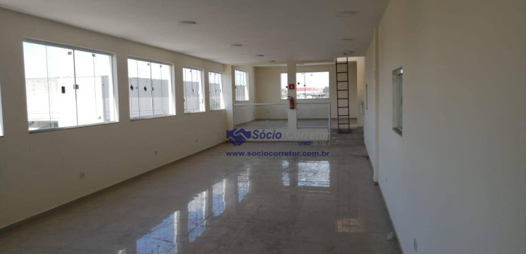 Galpão à Venda, 1.950 m² em água Chata - Guarulhos