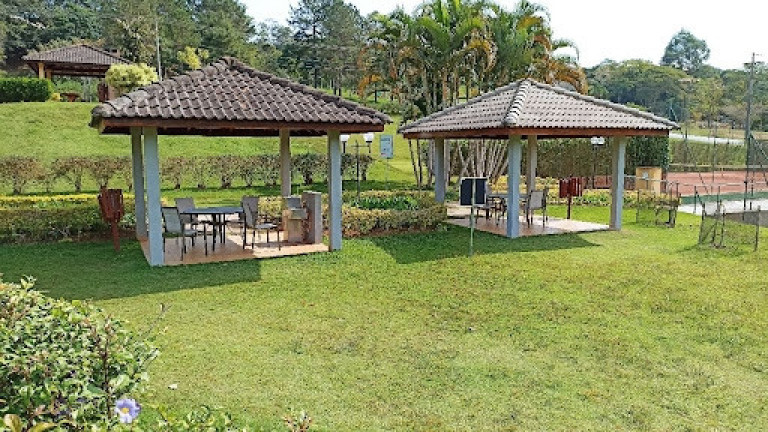 Imagem Chácara com 1 Quarto à Venda, 100 m² em Centro - Jambeiro Imagem Chácara com 1 Quarto à Venda, 100 m² em Centro - Jambeiro