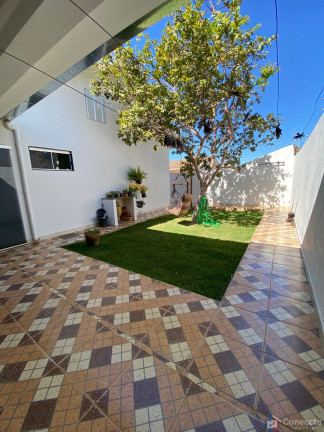 Imagem Casa com 3 Quartos à Venda, 175 m² em Jardim Califórnia - Patos De Minas