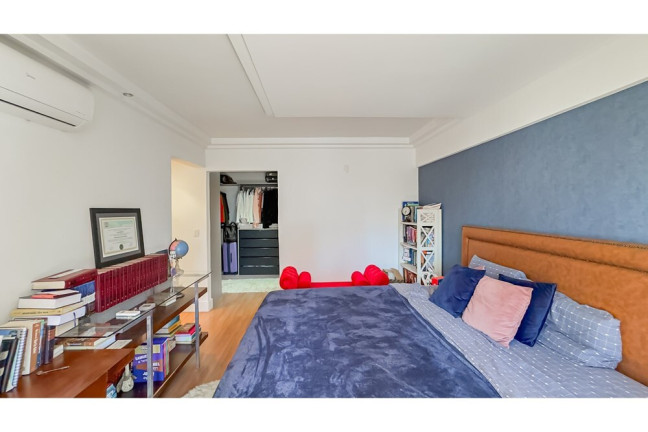 Imagem Apartamento com 3 Quartos à Venda, 136 m² em Petrópolis - Porto Alegre