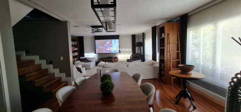 Imagem Casa com 4 Quartos à Venda, 340 m² em Morumbi - São Paulo Imagem Casa com 4 Quartos à Venda, 340 m² em Morumbi - São Paulo
