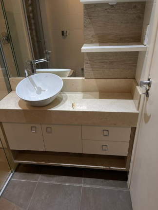 Imagem Imóvel com 2 Quartos à Venda, 20 m² em Vila Ipiranga - Porto Alegre Imagem Imóvel com 2 Quartos à Venda, 20 m² em Vila Ipiranga - Porto Alegre