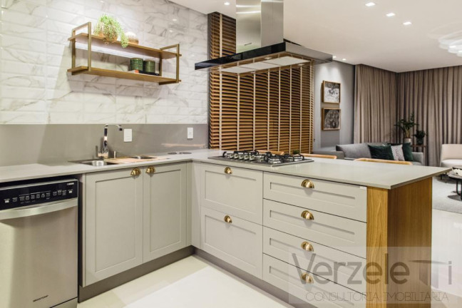 Imagem Apartamento com 3 Quartos à Venda, 126 m² em Centro - Balneário Camboriú Imagem Apartamento com 3 Quartos à Venda, 126 m² em Centro - Balneário Camboriú