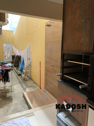 Imagem Casa com 3 Quartos à Venda, 200 m² em Sim - Feira De Santana Imagem Casa com 3 Quartos à Venda, 200 m² em Sim - Feira De Santana