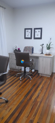 Imagem Casa com 3 Quartos à Venda, 172 m² em Centro - Criciúma