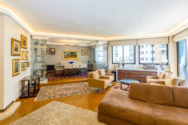 Imagem Apartamento com 3 Quartos à Venda, 200 m² em Campo Belo - São Paulo