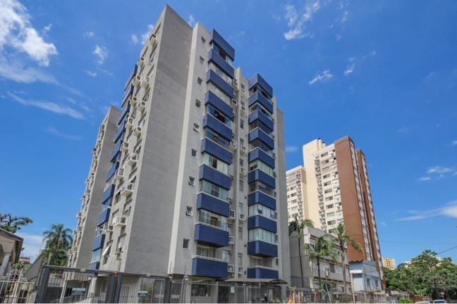 Imagem Imóvel com 2 Quartos à Venda, 71 m² em Santana - Porto Alegre Imagem Imóvel com 2 Quartos à Venda, 71 m² em Santana - Porto Alegre