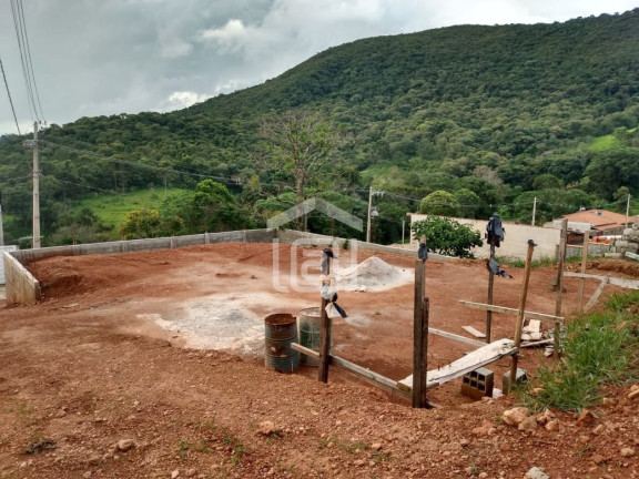 Imagem Imóvel com 1 Quarto à Venda, 720 m² em Laranjeiras De Caldas - Caldas Imagem Imóvel com 1 Quarto à Venda, 720 m² em Laranjeiras De Caldas - Caldas