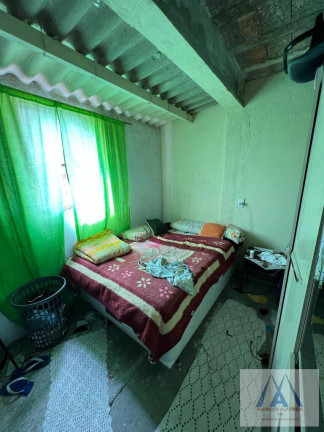 Imagem Casa com 6 Quartos à Venda, 150 m² em Vila Mathias - Mogi Das Cruzes Imagem Casa com 6 Quartos à Venda, 150 m² em Vila Mathias - Mogi Das Cruzes