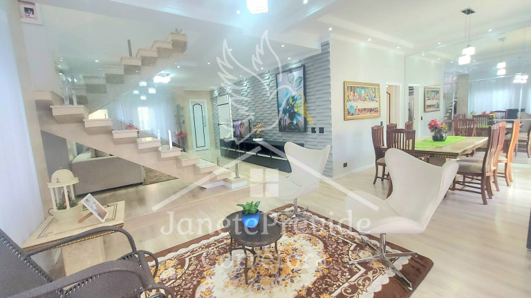 Imagem Casa de Condomínio com 4 Quartos à Venda, 320 m² em Alphaville - Santana De Parnaíba Imagem Casa de Condomínio com 4 Quartos à Venda, 320 m² em Alphaville - Santana De Parnaíba