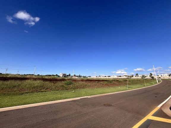 Terreno à Venda, 314 m² em Cascavel