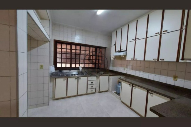 Imagem Sobrado com 3 Quartos à Venda, 240 m² em Vila Dom Pedro I - São Paulo Imagem Sobrado com 3 Quartos à Venda, 240 m² em Vila Dom Pedro I - São Paulo