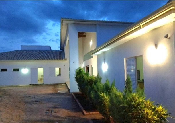 Imagem Casa com 4 Quartos à Venda, 4.600 m² em Esmeraldas Imagem Casa com 4 Quartos à Venda, 4.600 m² em Esmeraldas