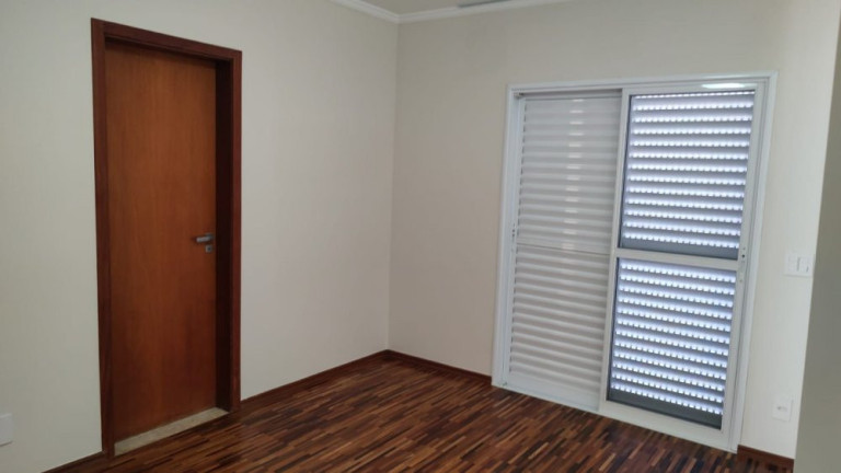 Imagem Casa com 3 Quartos à Venda, 320 m² em Itapeva - Votorantim Imagem Casa com 3 Quartos à Venda, 320 m² em Itapeva - Votorantim