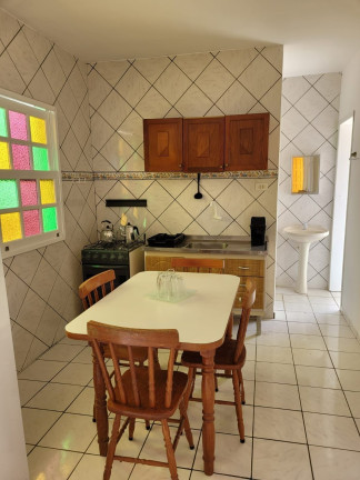Imagem Imóvel com 13 Quartos à Venda, 529 m² em Centro - Garopaba