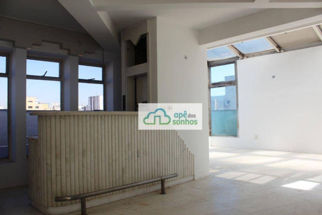 Imagem Imóvel com 3 Quartos à Venda, 642 m² em Higienópolis - São Paulo Imagem Imóvel com 3 Quartos à Venda, 642 m² em Higienópolis - São Paulo