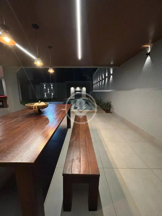 Imagem Casa com 4 Quartos à Venda, 450 m² em Residencial Granville - Goiânia Imagem Casa com 4 Quartos à Venda, 450 m² em Residencial Granville - Goiânia
