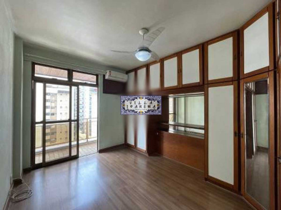 Imagem Apartamento com 4 Quartos à Venda, 180 m² em Icaraí - Niterói Imagem Apartamento com 4 Quartos à Venda, 180 m² em Icaraí - Niterói