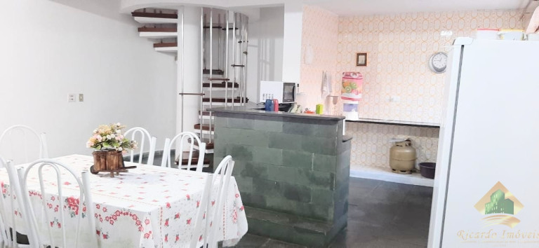 Imagem Casa com 5 Quartos à Venda, 240 m² em Perequê Açu - Ubatuba