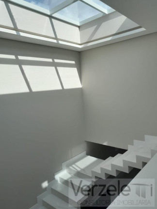 Imagem Casa com 2 Quartos à Venda, 182 m² em São Francisco De Assis - Camboriú