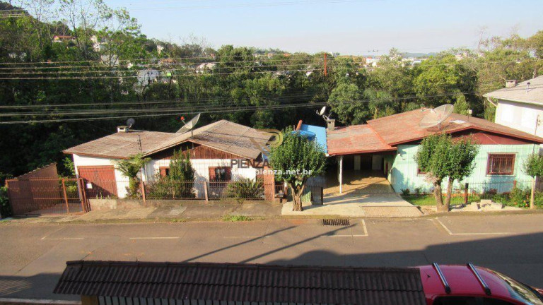 Imagem Casa com 3 Quartos à Venda, 98 m² em Petrópolis - Concórdia Imagem Casa com 3 Quartos à Venda, 98 m² em Petrópolis - Concórdia