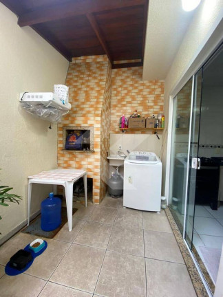 Imagem Sobrado com 2 Quartos à Venda, 79 m² em São Vicente - Itajaí Imagem Sobrado com 2 Quartos à Venda, 79 m² em São Vicente - Itajaí