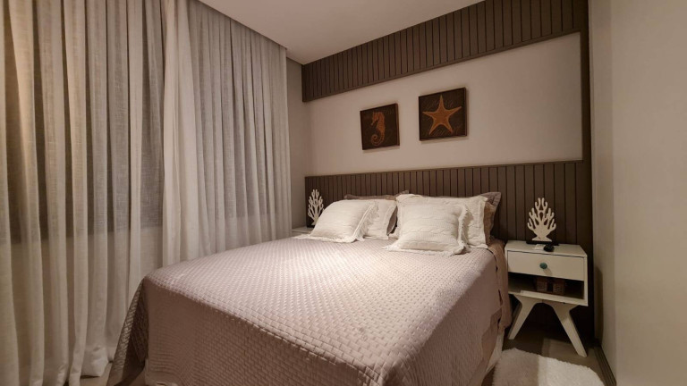 Imagem Casa com 5 Quartos à Venda, em Remanso - Xangri-lá Imagem Casa com 5 Quartos à Venda, em Remanso - Xangri-lá