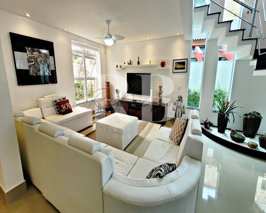 Imagem Imóvel com 6 Quartos à Venda, em Riviera - Bertioga Imagem Imóvel com 6 Quartos à Venda, em Riviera - Bertioga