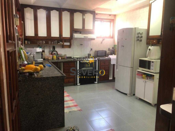 Imagem Casa com 5 Quartos à Venda, 300 m² em Centro - São Gonçalo