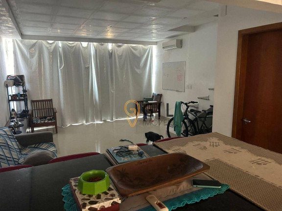 Imagem Sobrado com 3 Quartos à Venda, 110 m² em Bandeira Branca - Jacareí