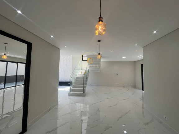 Imagem Casa com 4 Quartos à Venda, 245 m² em Jardim Das Cerejeiras - Arujá Imagem Casa com 4 Quartos à Venda, 245 m² em Jardim Das Cerejeiras - Arujá