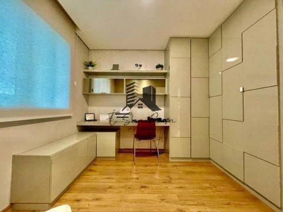 Imagem Apartamento com 3 Quartos à Venda, 148 m² em Cabral - Contagem