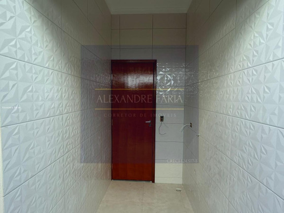 Imagem Casa com 2 Quartos à Venda, 80 m² em Balneário Dos Golfinhos - Caraguatatuba