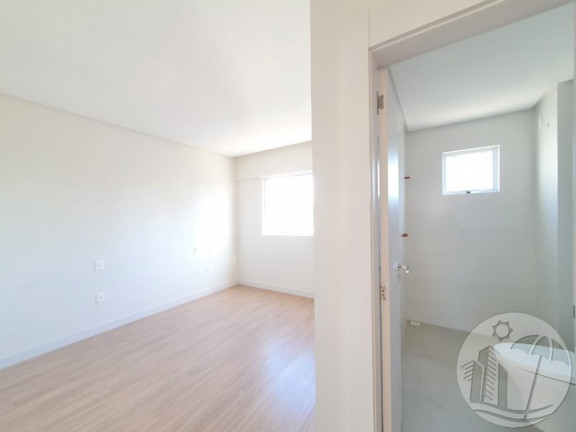 Imagem Apartamento com 3 Quartos à Venda, 139 m² em Centro - Balneário Camboriú Imagem Apartamento com 3 Quartos à Venda, 139 m² em Centro - Balneário Camboriú