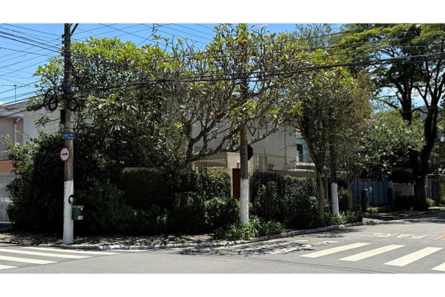 Imagem Casa com 4 Quartos à Venda, 185 m² em Campo Belo - São Paulo